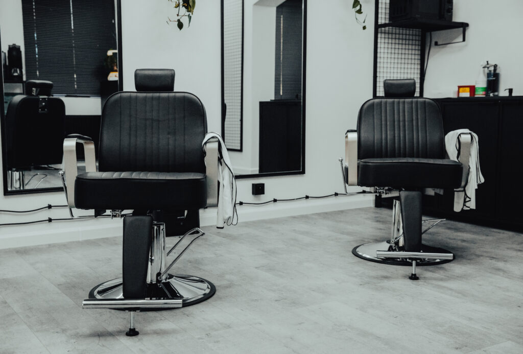 Zdjęcie nowoczesnego wnętrza barbera w Bielsku-Białej.