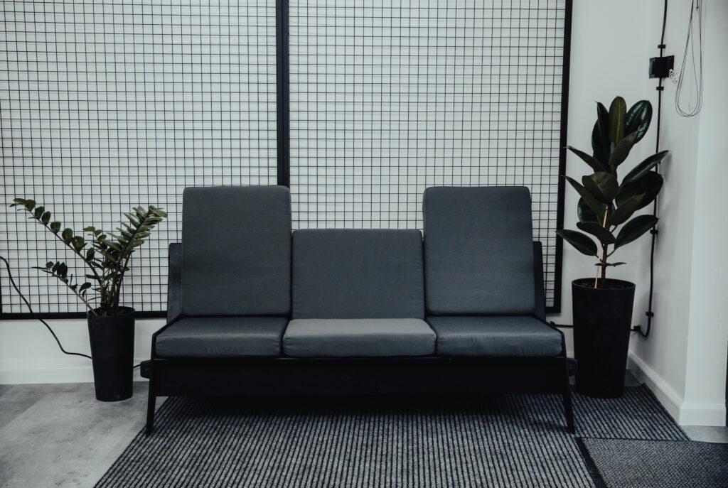 Zdjęcie nowoczesnego wnętrza barbera w Bielsku-Białej.